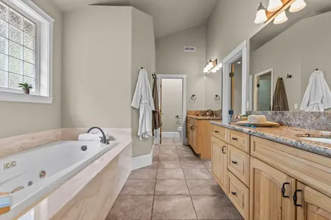 3426 NW Bryce Canyon Lane Bend OR 97703