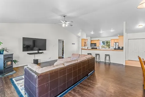 600 SW Cedar Hill Drive Madras OR 97741