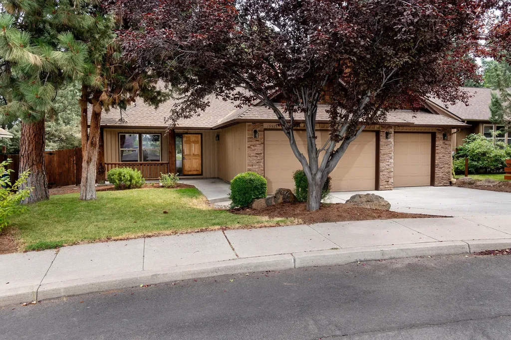 19923 Quail Pine Loop Bend OR 97702