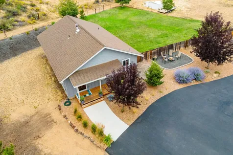 19227 Shoshone Road Bend OR 97702