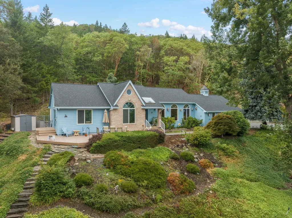 500 Wildrose Lane Grants Pass OR 97527