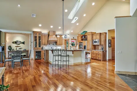 376 Hixson Drive Grants Pass OR 97526