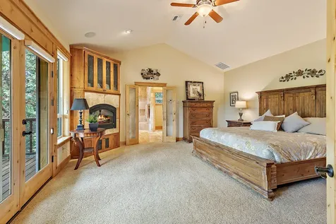 376 Hixson Drive Grants Pass OR 97526