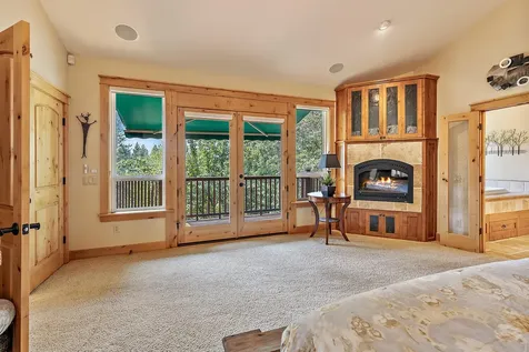 376 Hixson Drive Grants Pass OR 97526