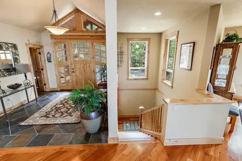 376 Hixson Drive Grants Pass OR 97526