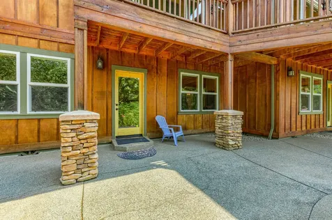 376 Hixson Drive Grants Pass OR 97526