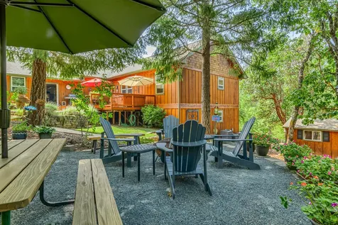 376 Hixson Drive Grants Pass OR 97526