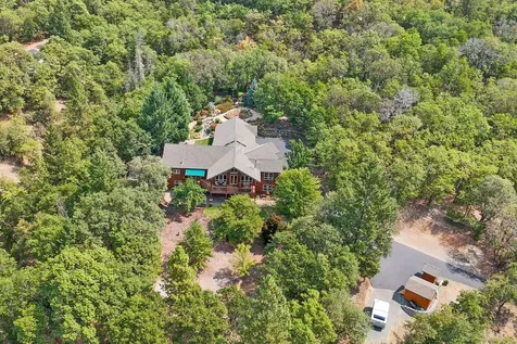 376 Hixson Drive Grants Pass OR 97526