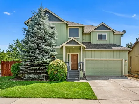 20547 Mutt Court Bend OR 97701