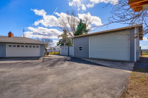 2595 SW Culver Highway Madras OR 97741