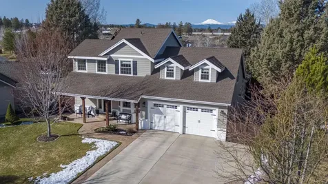 61193 Ridgewater Loop Bend OR 97702