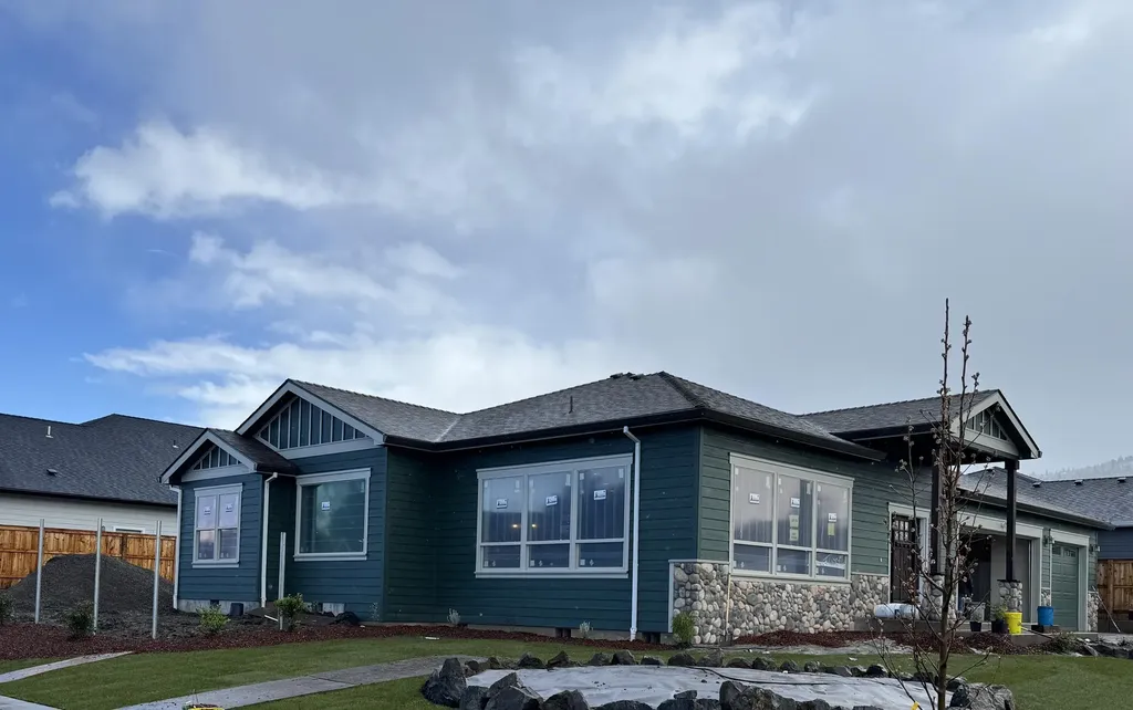 3223 Obsidian Ridge Way Medford OR 97504