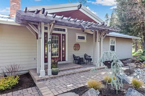 275 Coachman Drive Jacksonville OR 97530