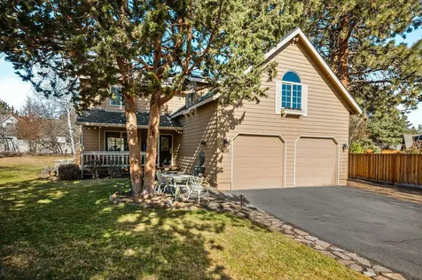 61581 Range Place Bend OR 97702