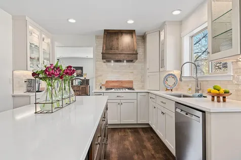 61581 Range Place Bend OR 97702