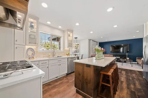 61581 Range Place Bend OR 97702