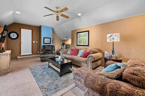61581 Range Place Bend OR 97702
