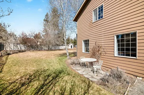 61581 Range Place Bend OR 97702