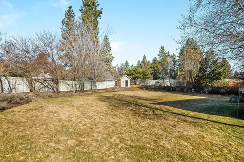 61581 Range Place Bend OR 97702