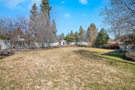 61581 Range Place Bend OR 97702