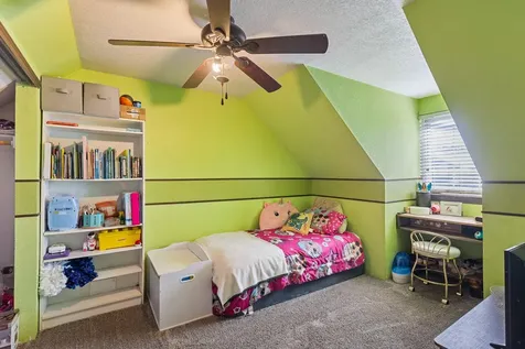 196 W Park Street Grants Pass OR 97527