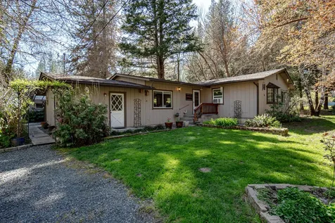 1035 Minthorne Road Rogue River OR 97537