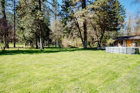 1035 Minthorne Road Rogue River OR 97537