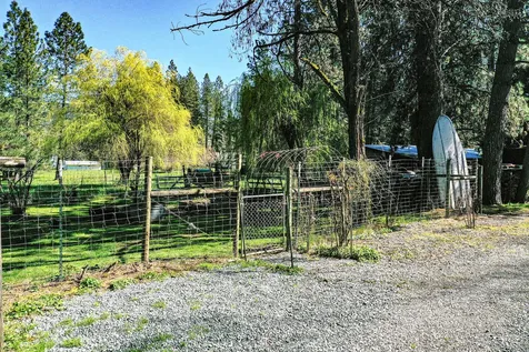 1035 Minthorne Road Rogue River OR 97537