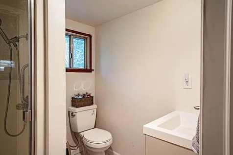 1035 Minthorne Road Rogue River OR 97537