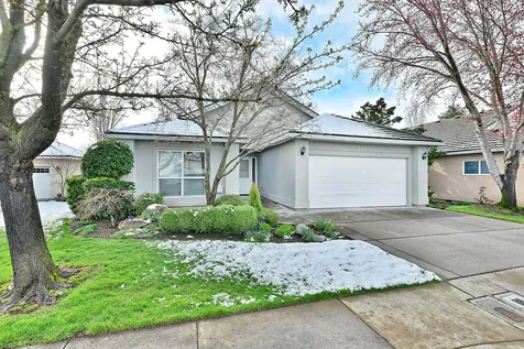 764 Fernwood Drive Medford OR 97504