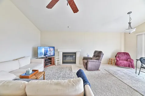 764 Fernwood Drive Medford OR 97504