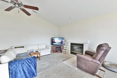 764 Fernwood Drive Medford OR 97504
