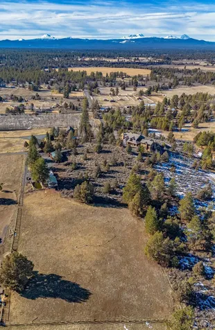 60384 Arnold Market Road Bend OR 97702