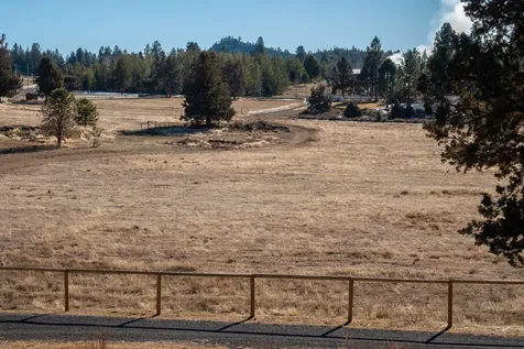 60384 Arnold Market Road Bend OR 97702