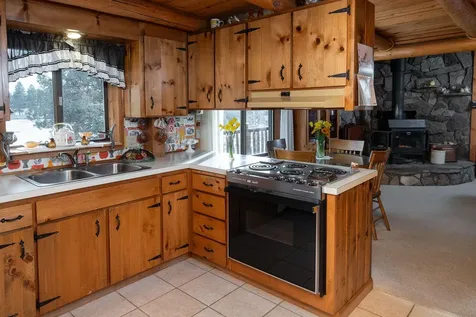 60384 Arnold Market Road Bend OR 97702