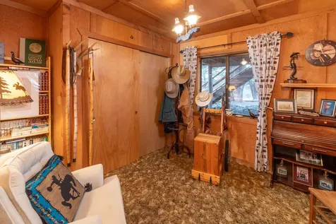 60384 Arnold Market Road Bend OR 97702