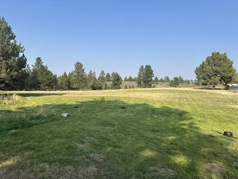 60384 Arnold Market Road Bend OR 97702