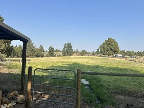 60384 Arnold Market Road Bend OR 97702