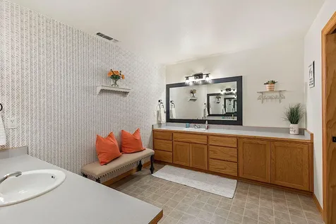 121 Valle Vista Drive Grants Pass OR 97527