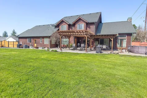 121 Valle Vista Drive Grants Pass OR 97527