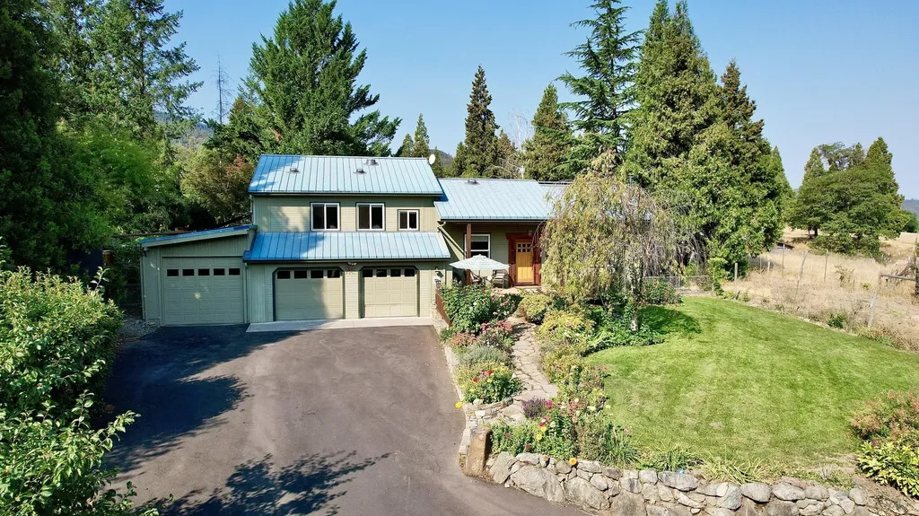 8548 Wagner Creek Road Talent OR 97540