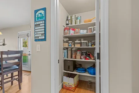 2711 Oak View Circle Medford OR 97504