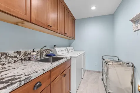 2711 Oak View Circle Medford OR 97504