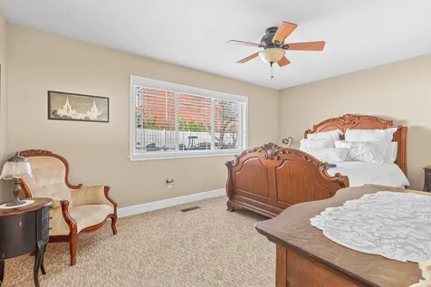 2711 Oak View Circle Medford OR 97504