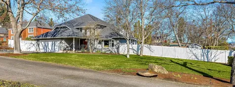 2711 Oak View Circle Medford OR 97504