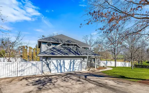 2711 Oak View Circle Medford OR 97504