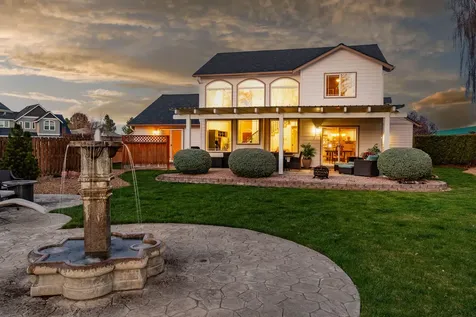 3956 SW Sam Snead Court Redmond OR 97756