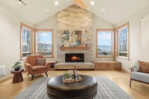 688 Walnut Street Ashland OR 97520