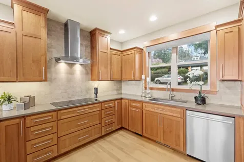688 Walnut Street Ashland OR 97520