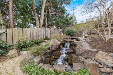 688 Walnut Street Ashland OR 97520